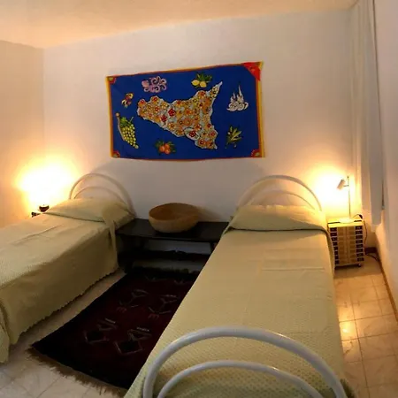 Appalermo La Tua Casa Ideale Per Visitare La Citta Exterior photo